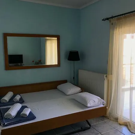 Nymfes House 2 Paliouri